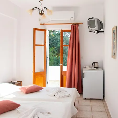 Themonia Guest house 3*